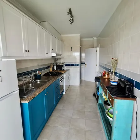 Sea View, Beachfront, Swimming Pool, Free Parking Apartamento