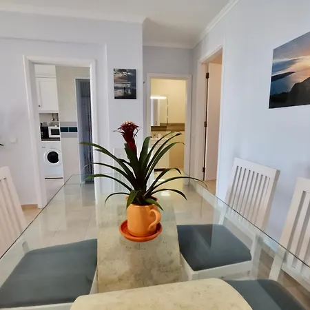 Sea View, Beachfront, Swimming Pool, Free Parking Apartamento São Martinho do Porto