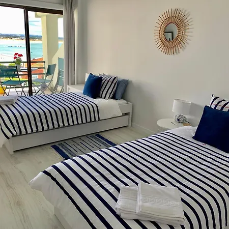 Sea View, Beachfront, Swimming Pool, Free Parking * São Martinho do Porto