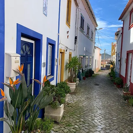 Apartamento Sea View, Beachfront, Swimming Pool, Free Parking São Martinho do Porto